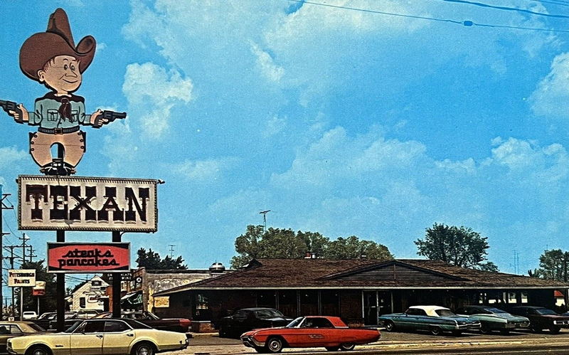 Texan Family Restaurant - Vintage Postcard